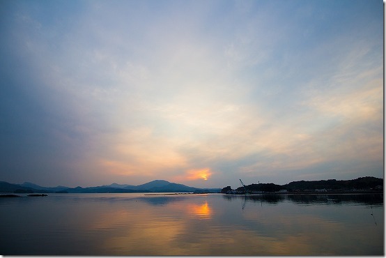 EOS-Mに超広角　夕日