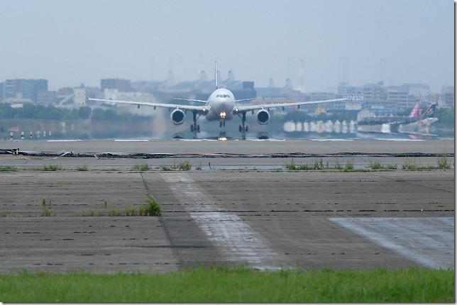 滑走路を加速する、飛行機をX-T20で