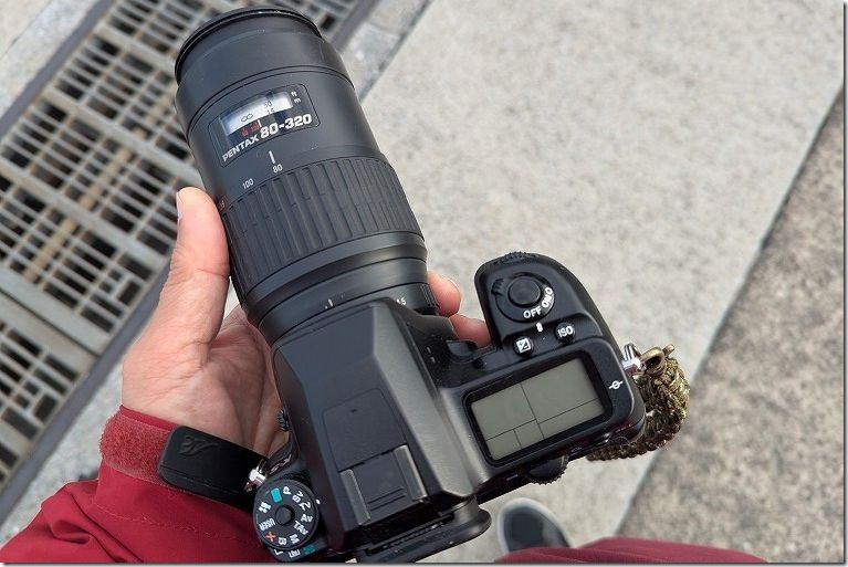使用カメラ・レンズの特徴・価格【PENTAX K-5とPENTAX 80-320mm】