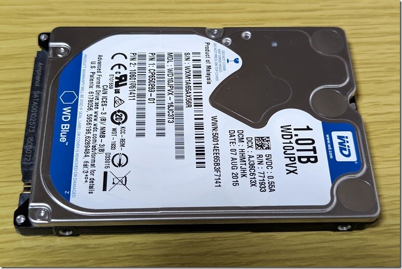 DELL Inspiron 3505の内蔵DISKの増設に使用した2.5インチのHDD DELL Inspiron 3505の内蔵DISKの増設に使用した2.5インチのHDD